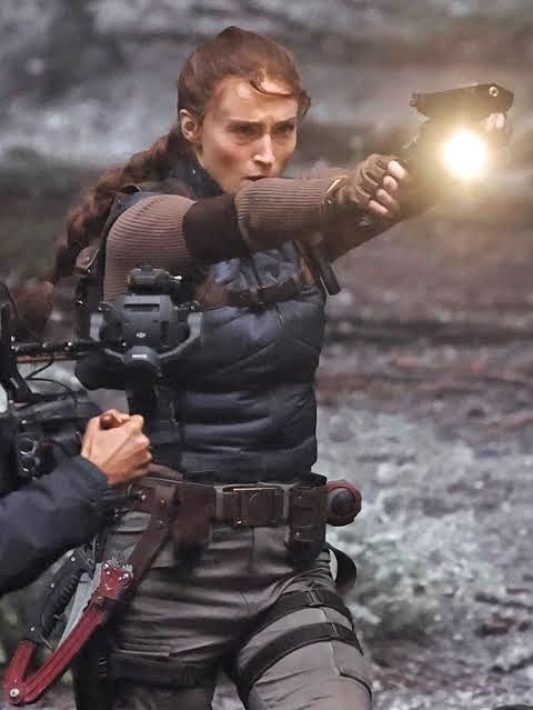 Syuting 'Tomb Raider' Dihentikan Sementara Setelah Sophie Turner Cedera di Lokasi 