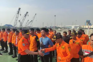 Kapal Nazila 05 Tenggelam di Maluku Utara, 21 Penumpang Ditemukan Selamat