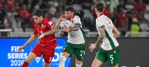 Menuju 2030 Herdman Bangun Timnas dari Nol