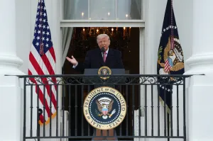 Trump Sebut AS akan Merebut Pusat Produksi Minyak Iran