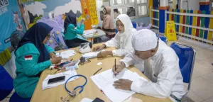 Calon Haji Dengar Saran Dokter, Lengkapi Vaksin Jaga Kesehatan dan Istirahat Sebelum ke Tanah Suci