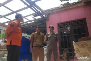 Cuaca Ekstrem Hantam Bekasi, 27 Rumah Rusak Diterjang Puting Beliung