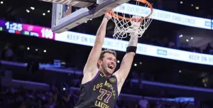 Doncic Tampil Sensasional Antar Lakers Menang