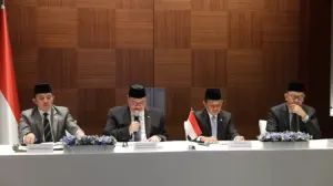 Menko Ekonomi: WFH untuk Swasta Tergantung Kebutuhan