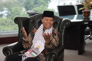 Hidayat Nur Wahid Ajak Civitas Akademika Perkuat Ilmu untuk Jadi Manusia Unggul