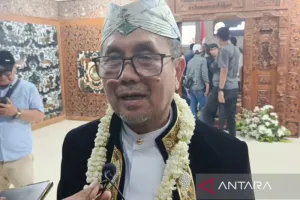 Lestarikan Tradisi, Cirebon Wajibkan Salam “Kulanun-Mangga”