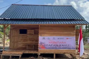 Strategi Satgas PRR: Sulap Kayu Hanyutan Pascabencana Jadi Hunian Warga