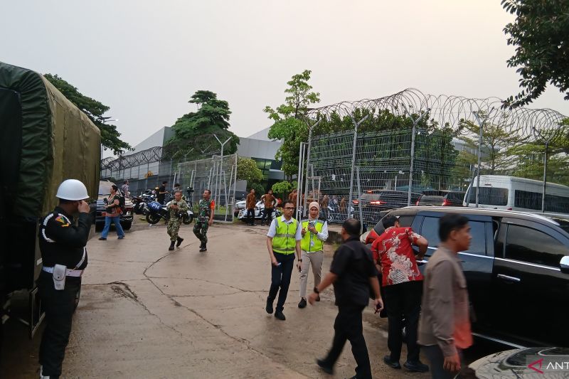 Sambut Kedatangan Tiga Jenazah TNI, Area Gedung Terminal 3 VVIP Bandara Soetta Diperketat