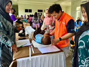 Enam dari 100 Bayi di Indonesia Berisiko “Stunting”