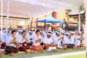 Hari Raya Hari Raya Saraswati, Pemkot Denpasar Perkuat Komitmen Pendidikan dan Lingkungan