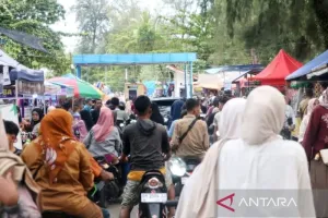 Pariaman Lagi Ramai Banget, Ratusan Ribu Wisatawan Datang Saat Lebaran 2026
