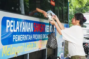 Bayar Pajak Kendaraan di Depok-Bekasi Cukup Pakai e-KTP Pemilik Saat Ini