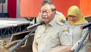 Harga Plastik dan Makanan Naik, Warga Diminta Tetap Tenang