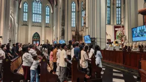 PLN Jaga Listrik Tetap Stabil, Perayaan Paskah di Katedral Jakarta Berjalan Lancar