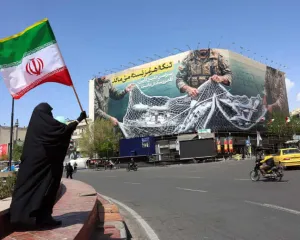 Harga Minyak Turun di Bawah $110 Menjelang Tenggat Waktu Trump Bagi Iran Untuk Membuka Kembali Selat Hormuz