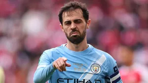 Newcastle Siap Rombak Lini Belakang, Incar Bek Manchester City dan Pemain Muda Real Madrid