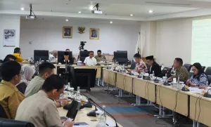 Sanksi Penelantaran Anak Dibahas DPRD DKI dalam Raperda Pembangunan Keluarga 
