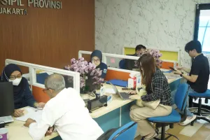 Dukcapil DKI Hadirkan Layanan Jumat Petang, Kini Layani Pembuatan KTP Hingga Malam