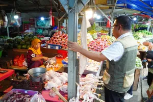 Pekan Pertama April, Harga 5 Komoditas Pangan Utama Berangsur Turun