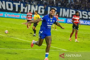 Persib Menjaga Fokus Menjelang Lawan Bali United di Stadion GBLA