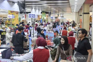 Dompet Makin Ketat, Keyakinan Konsumen terhadap Ekonomi Terkikis di Maret