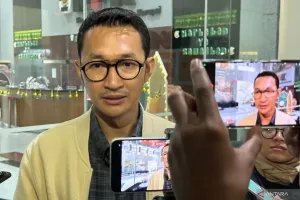 Mengaku Pegawai KPK, 4 Penipu Ditangkap, 17.400 Dolar AS Disita