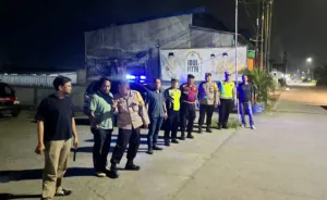Polisi Bekasi Patroli di Jalan Kalimalang Cegah Kejahatan