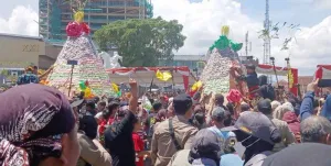 Gerebek Getuk di Kota Magelang Diikuti Ribuan Warga Peringati Hari Jadi ke-1.120 