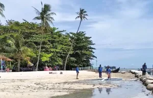 Pemkab Kepulauan Seribu Restorasi Pantai Jembatan Cinta Pulau Tidung