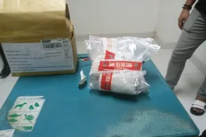 Bandara Raja Haji Fisabilillah Airport Gagalkan Pengiriman Sabu 691 Gram Bermodus Paket Kue