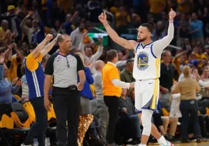 Golden State Warriors kalahkan LA Clippers 126-121