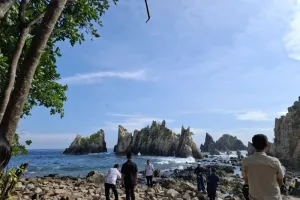Jalan Dibenahi, Wisata Menggeliat: Pemprov Lampung Buka Akses Kiluan–Umbar