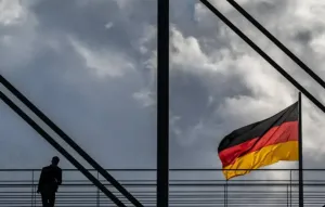 Jerman Protes Tarif Selat hormuz