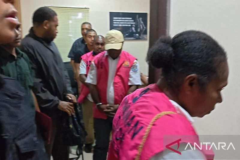 Kejati Papua Barat Tetapkan Tiga ASN Pemkab Sorong Tersangka Korupsi
