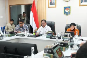 Mendagri Beri Waktu hingga Rabu Depan: Pemda di Sumatera Harus Tuntaskan Data Huntap