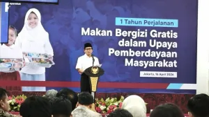 Menko PM Serukan agar Kepala SPPG Tak 'Overacting' di Medsos