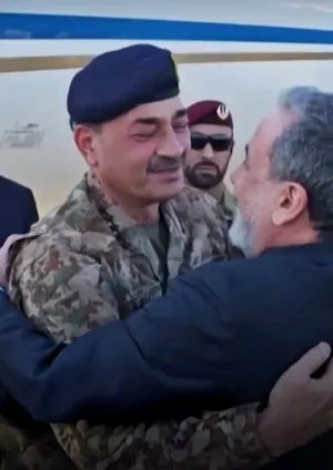 Panglima Angkatan Darat Pakistan Tiba di Teheran untuk Mendorong Pembicaraan Iran dengan AS - Gencatan Senjata Lebanon Hampir Tercapai
