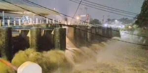 Debit Sungai Ciliwung Melonjak, Status Bendung Katulampa Tembus Siaga 3 pada Kamis Malam