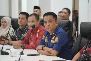 Disdamkarmat Makassar kerahkan 60 armada distribusi air bersih