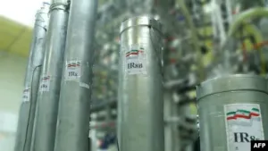 Khawatir Kesepakatan Kandas, Trump Ancam Ambil Paksa Uranium Iran