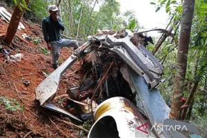 Malaysia Konfirmasi Satu Warganya Korban Helikopter Jatuh di Kalbar