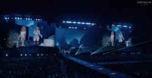 Madonna Tampil Bareng Sabrina Carpenter di Ajang Coachella