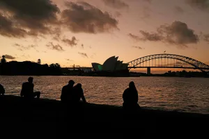 Skor Kepuasan Hidup Warga Australia Anjlok
