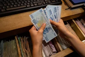 Turki Tercekik Inflasi Pangan hingga Sentuh 20 Persen