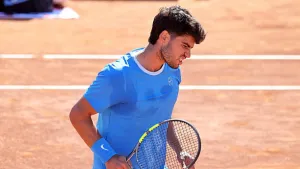 Alcaraz Pertimbangkan Absen di Roland Garros demi Pemulihan Cedera