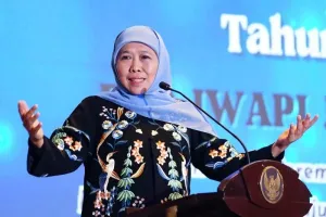 Di Hari Kartini, Khofifah Ajak Masyarakat Turunkan Angka Kematian Ibu 