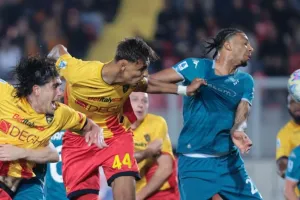 Hasil Liga Italia: Imbang 1-1 Kontra Fiorentina, Lecce Masih Tertahan di Zona Degradasi