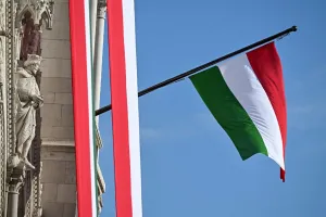 Hungaria Batal Keluar dari ICC