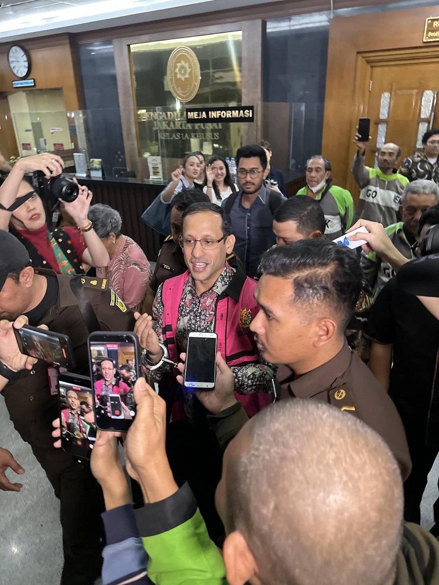 Nadiem Makarim. Tuntutan 15 Tahun Ibrahim Arif Tak Masuk Akal, "Ibam is One of Us"