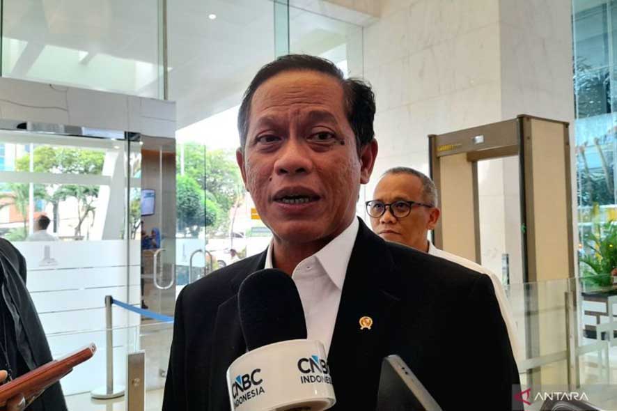 Praktik "Open Dumping" Berakhir Desember 2026?